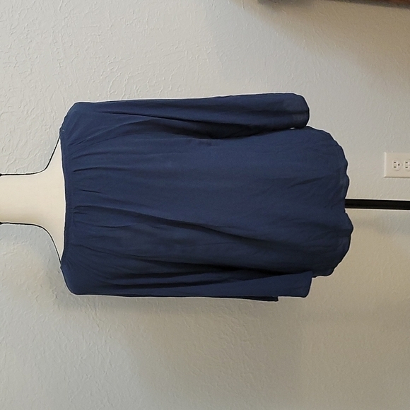 5/$25 RUE 21 Navy Blue Floral Embroidered Dolman Sleeve Flounce Blouse - Picture 3 of 7